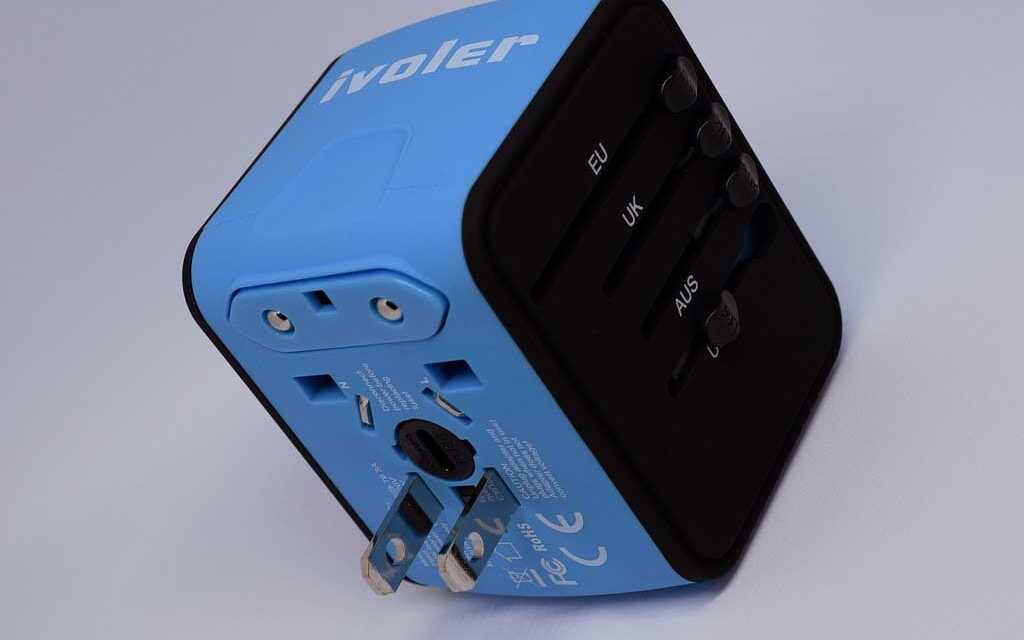 Buying Guide: How To Choose The Right Universal Travel Adapter