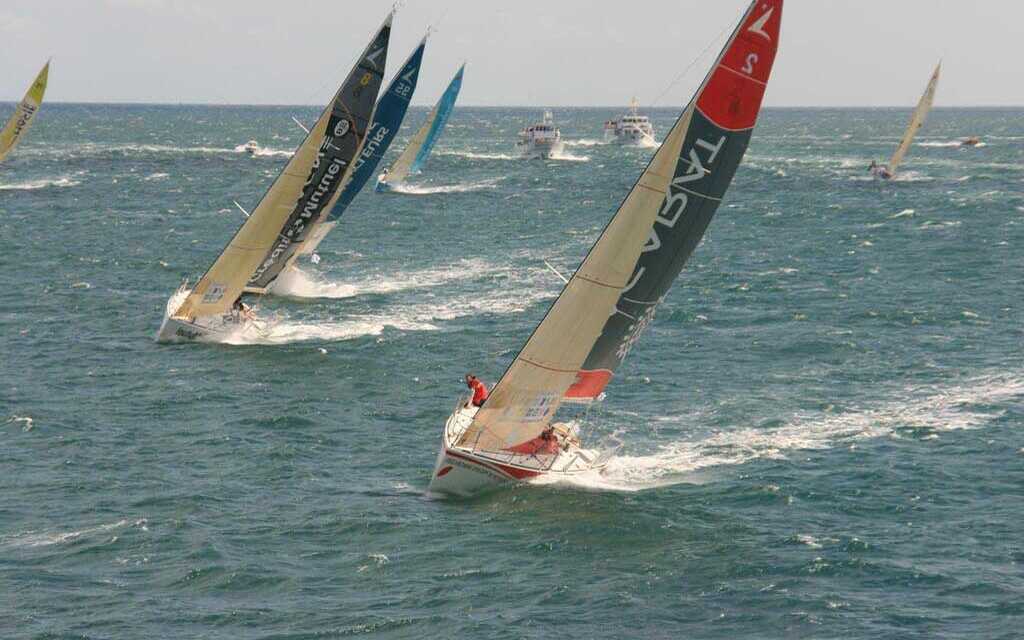 Comprehensive Guide To Sailing