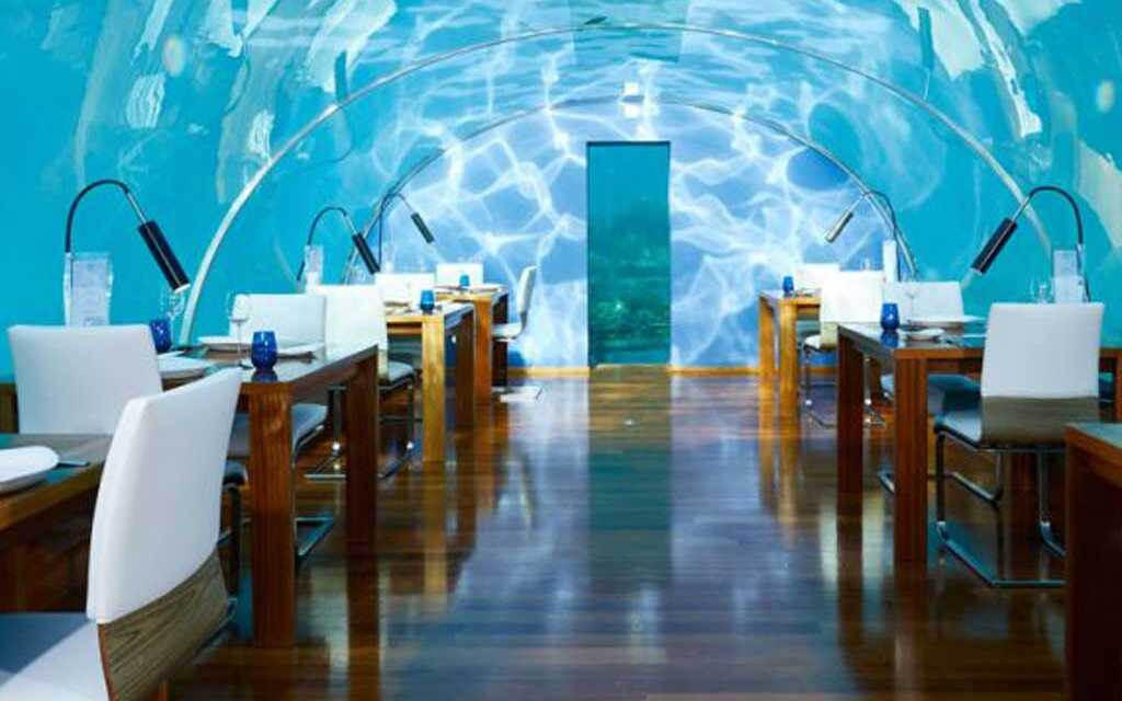 Top 20 des Cafés et Restaurants Insolites du Monde
