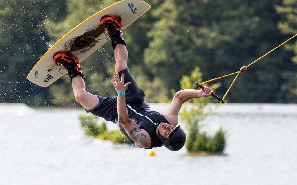 Ski Nautique, Wakeskate et Wakeboard : Pratique et Top 10 Destinations